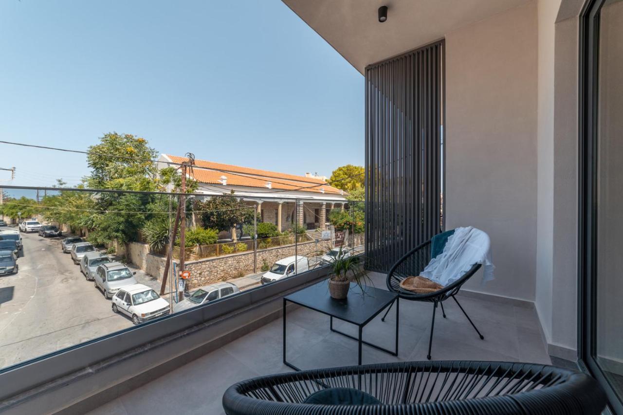 Brand New Suites In City Center Heraklion Exteriör bild